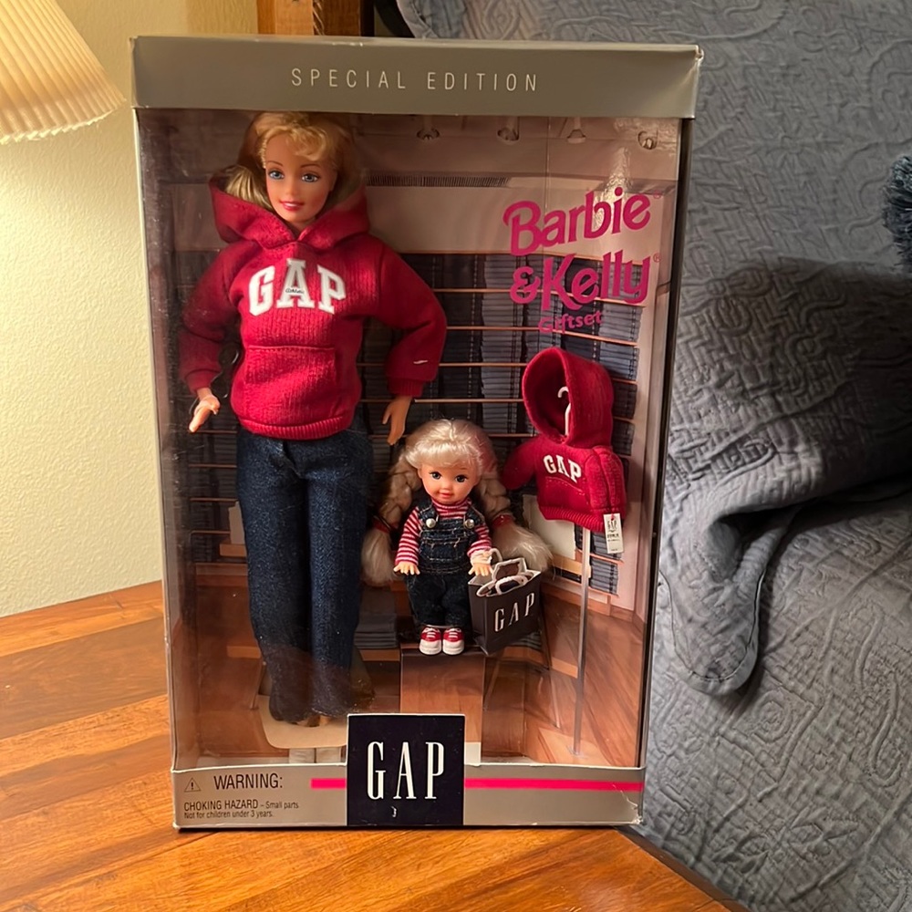 Gap Barbie from 1997 - Special Edition